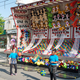 Illustration for article titled Meet the thin multicolored line protecting visitors from unscrupulous carnival games